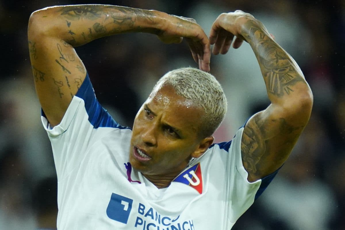 Deyverson liga de quito